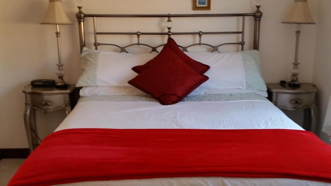 The Plough B&B Ventry Exteriér fotografie